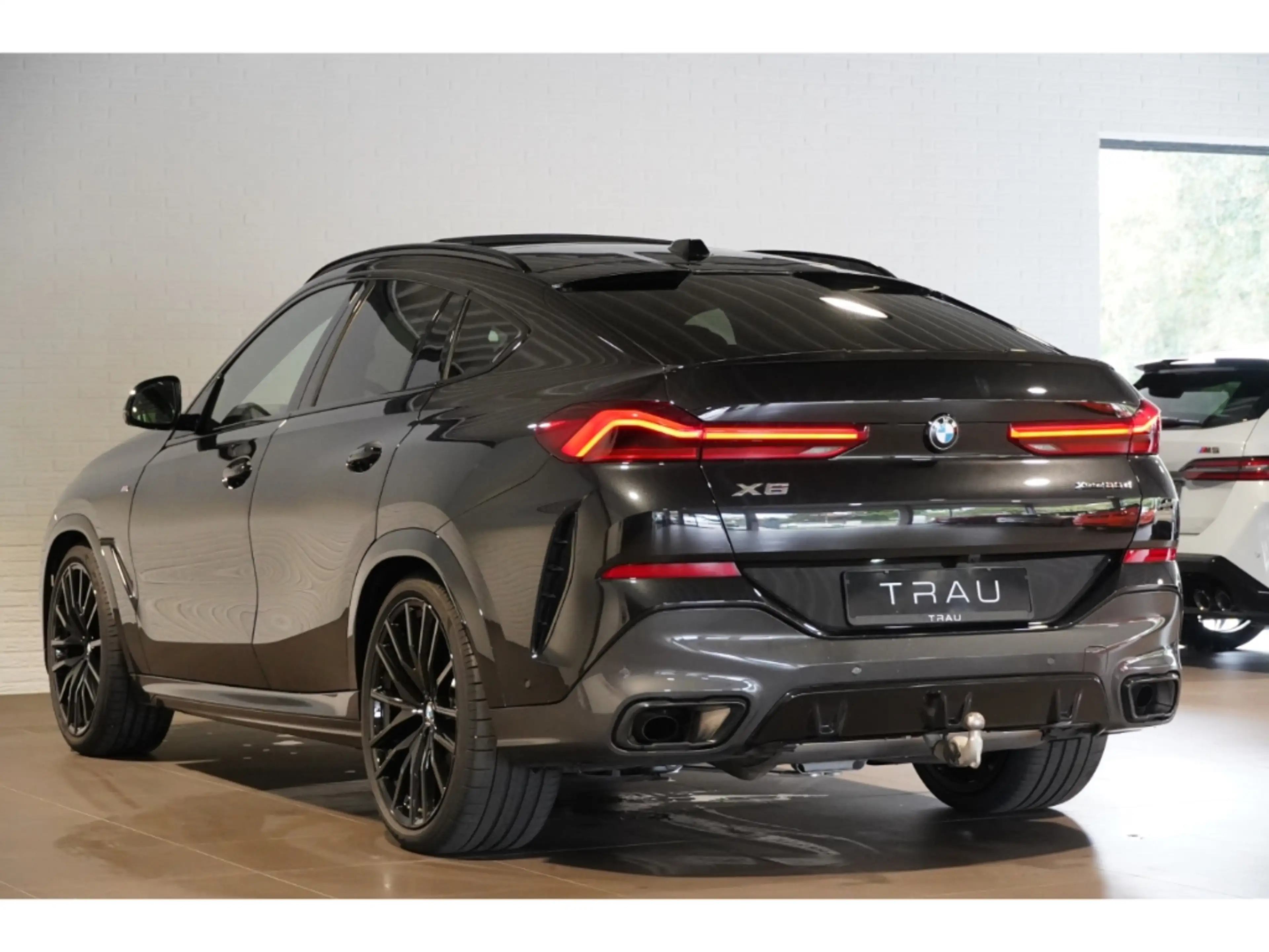 BMW X6 30d M Sport Pro Pano-Sky Comf.Paket+ AHK H&K — photo 4