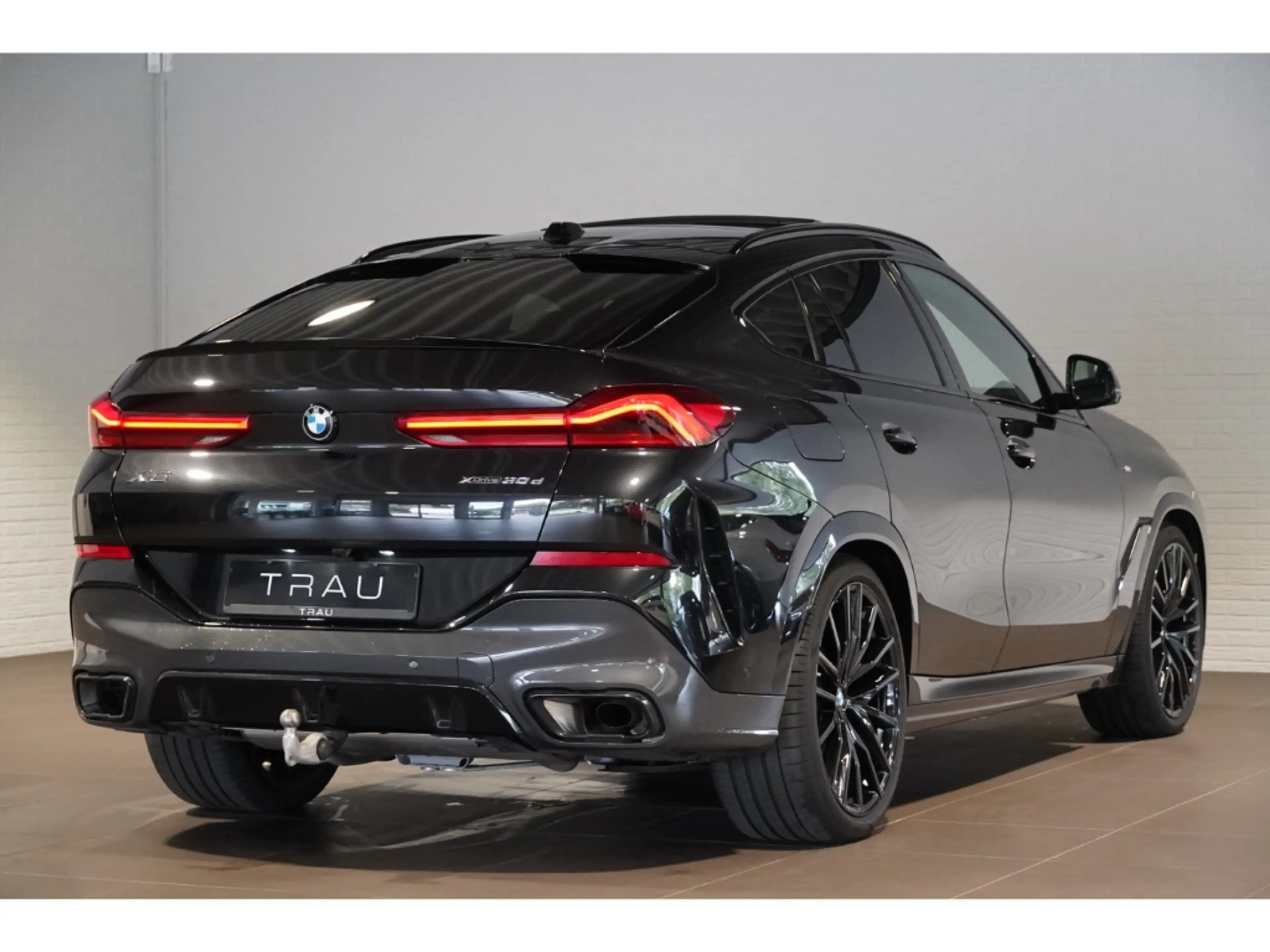 BMW X6 30d M Sport Pro Pano-Sky Comf.Paket+ AHK H&K — photo 3