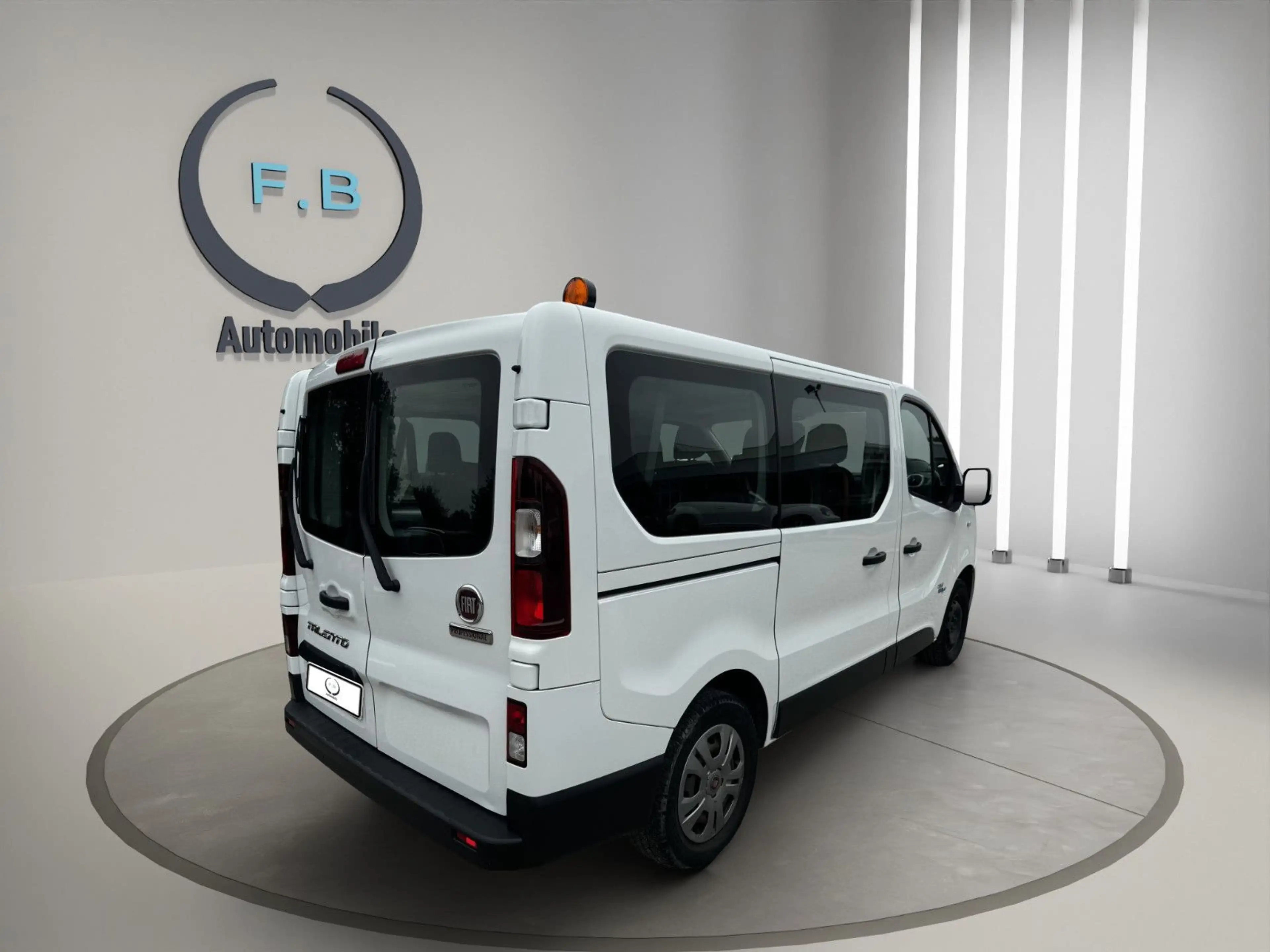 Fiat Talento Kombi L2H1 Family/ 9 SITZER/KLIMA/TOP.. — photo 5