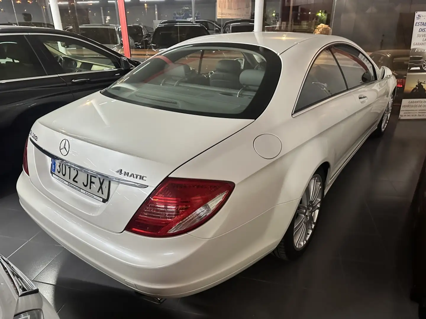 Mercedes-Benz CL 500 4M Aut. Weiß - 1
