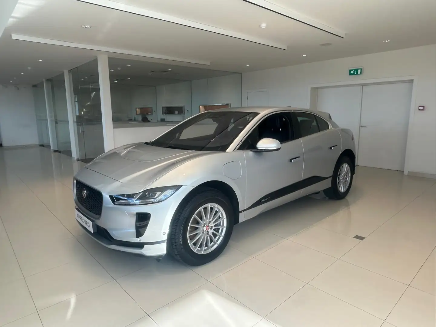 Jaguar I-Pace S// Luchtvering Gri - 1