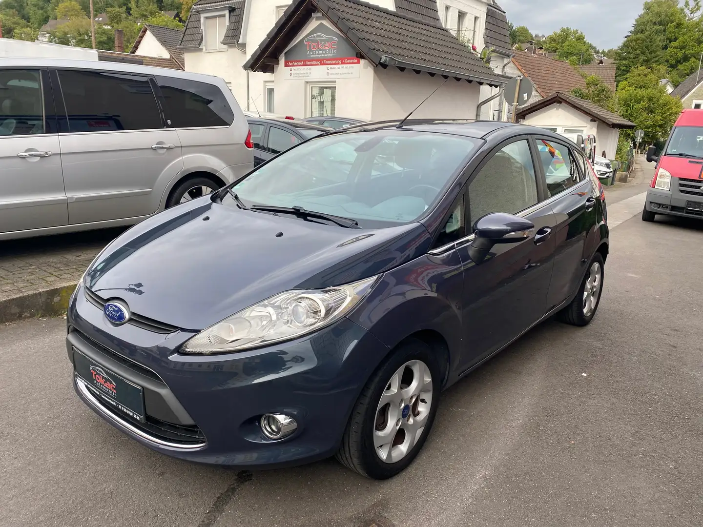 Ford Fiesta Fiesta 1.25 Titanium*2.HAND*KLIMA*5 TÜRIG* Grau - 1