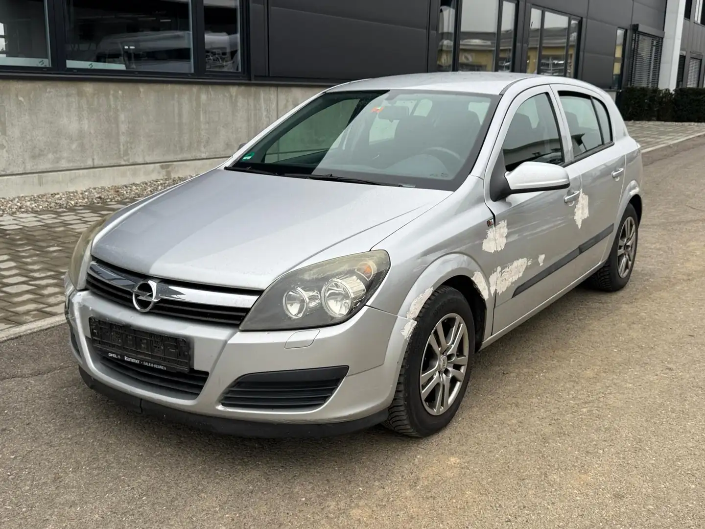 Opel Astra 1.7 CDTI KLIMA/RADIO/AHK Grijs - 2