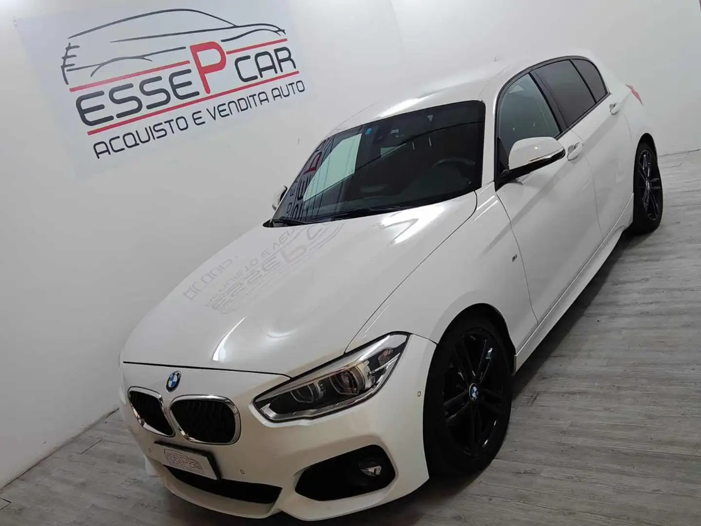 BMW 118 i 5p. Msport 70.000KM AUTOMATICA Blanc - 1