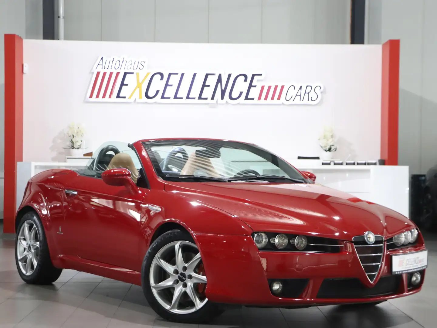 Alfa Romeo Spider 2.2 JTS 16V PININ FARINA / EXCLUSIV / Rot - 1