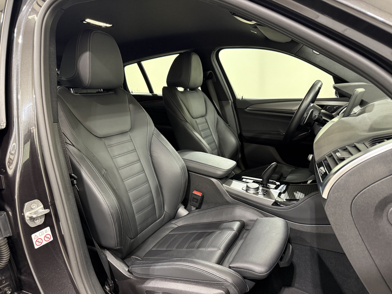 BMW X4 xDrive30d M Sportpaket AHK HUD HiFi RFK ALED — photo 15