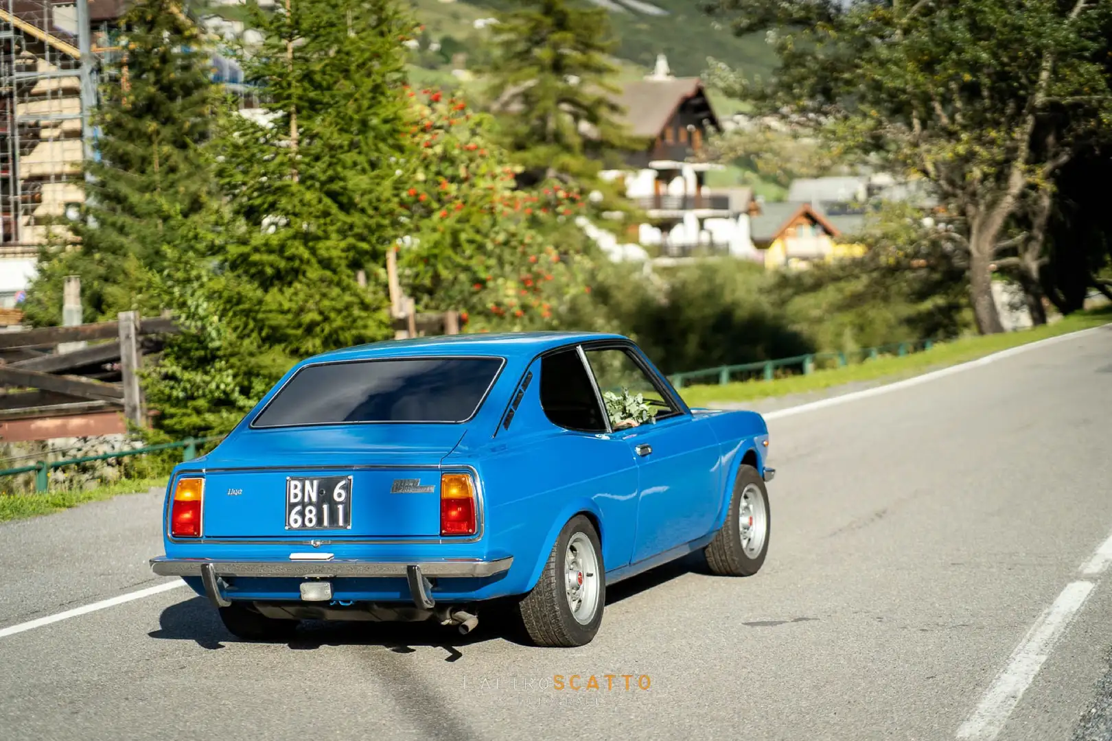 Fiat 128 sport coupe 1100 Albastru - 1