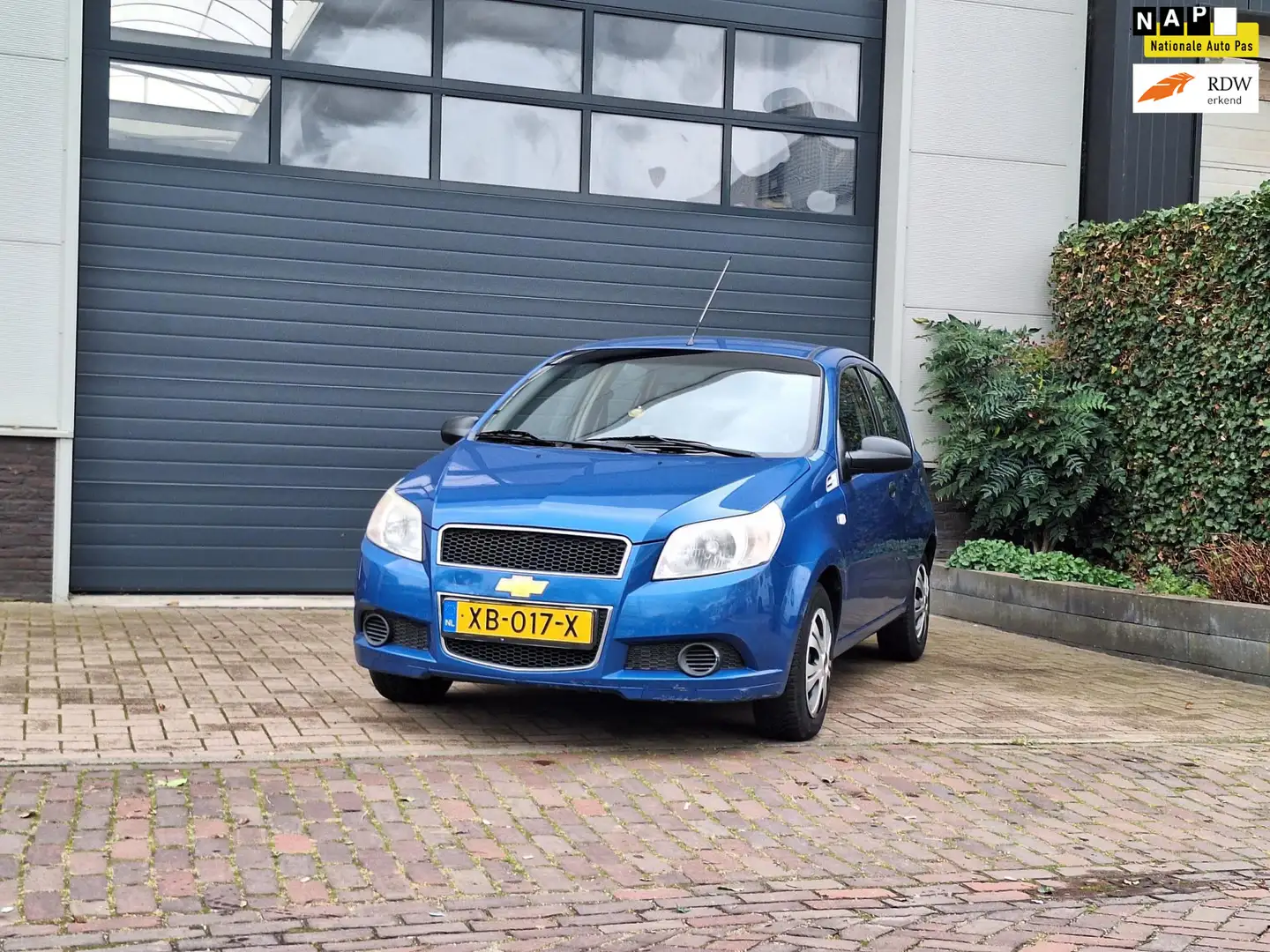 Chevrolet Aveo 1.2 16V L B-clever Blauw - 1