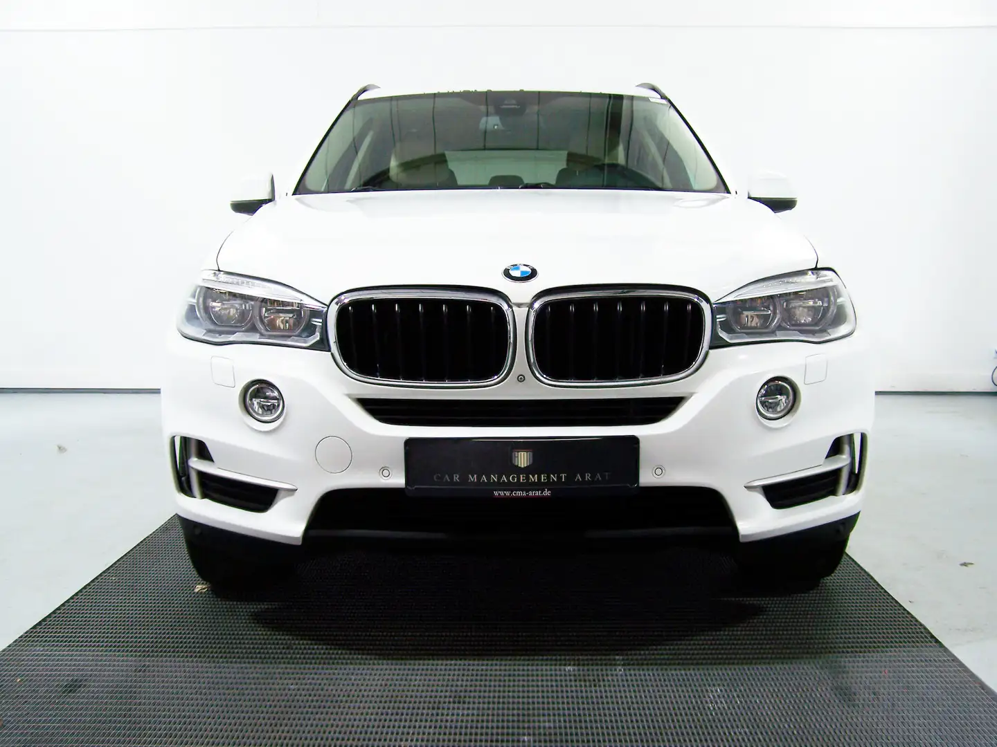 BMW X5 xDrive35i F15 PANORAM+HEAD+NAV+360°+HARM&KAD Blanc - 2