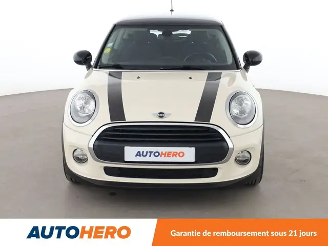 Mini Hatch view 9