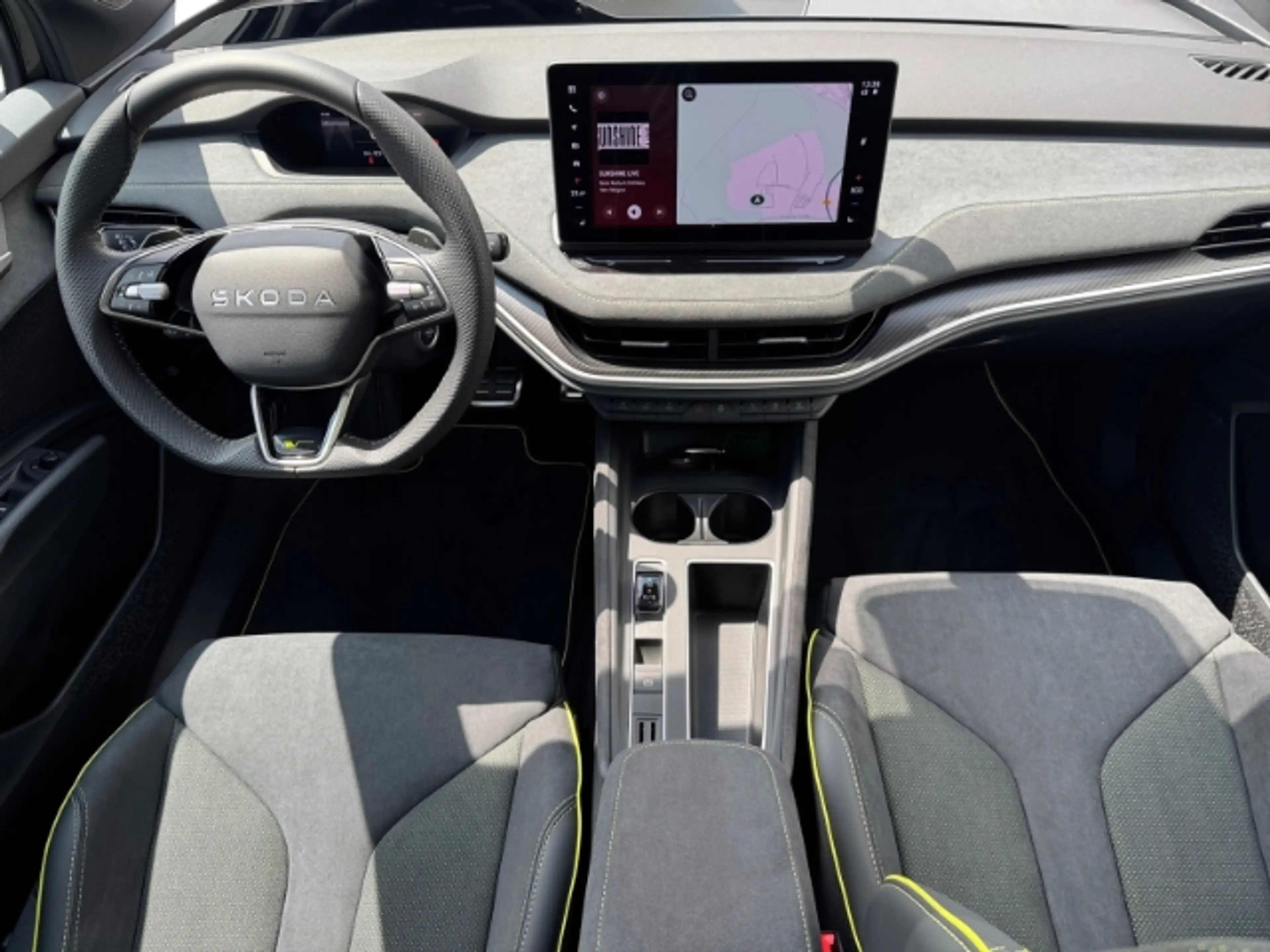 Skoda Enyaq Coupe RS MATRIX MAX NAVI AHK 21'' 360° FAHRERASSIS — photo 11