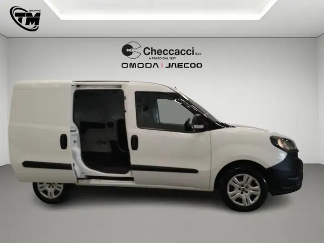 Fiat Doblo view 8