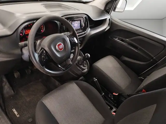 Fiat Doblo view 12