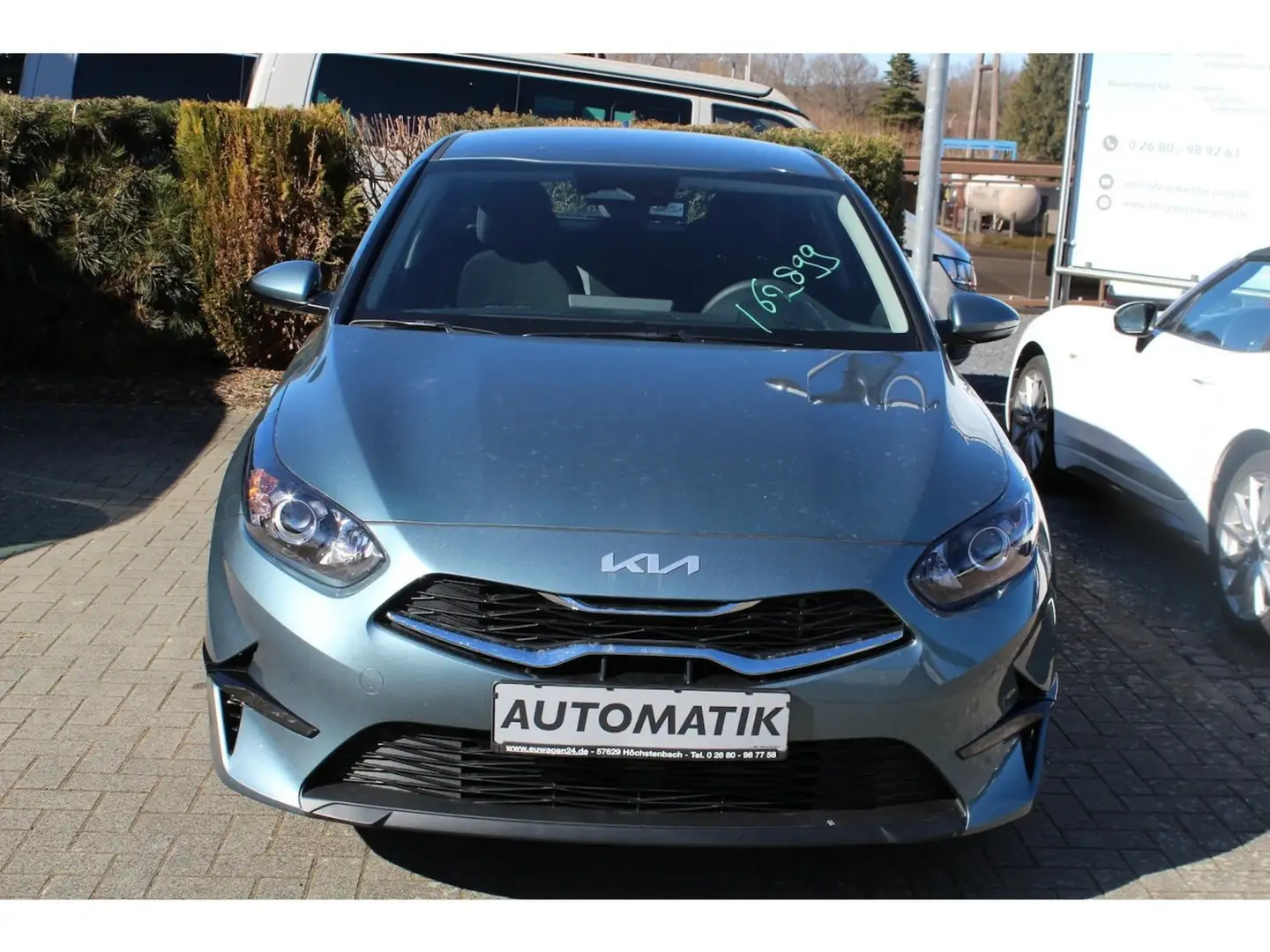 Kia Ceed / cee'd cee´d 1,5 T-GDI Vision SHZ/LHZ/NAVI/Kam/PDC Grigio - 2