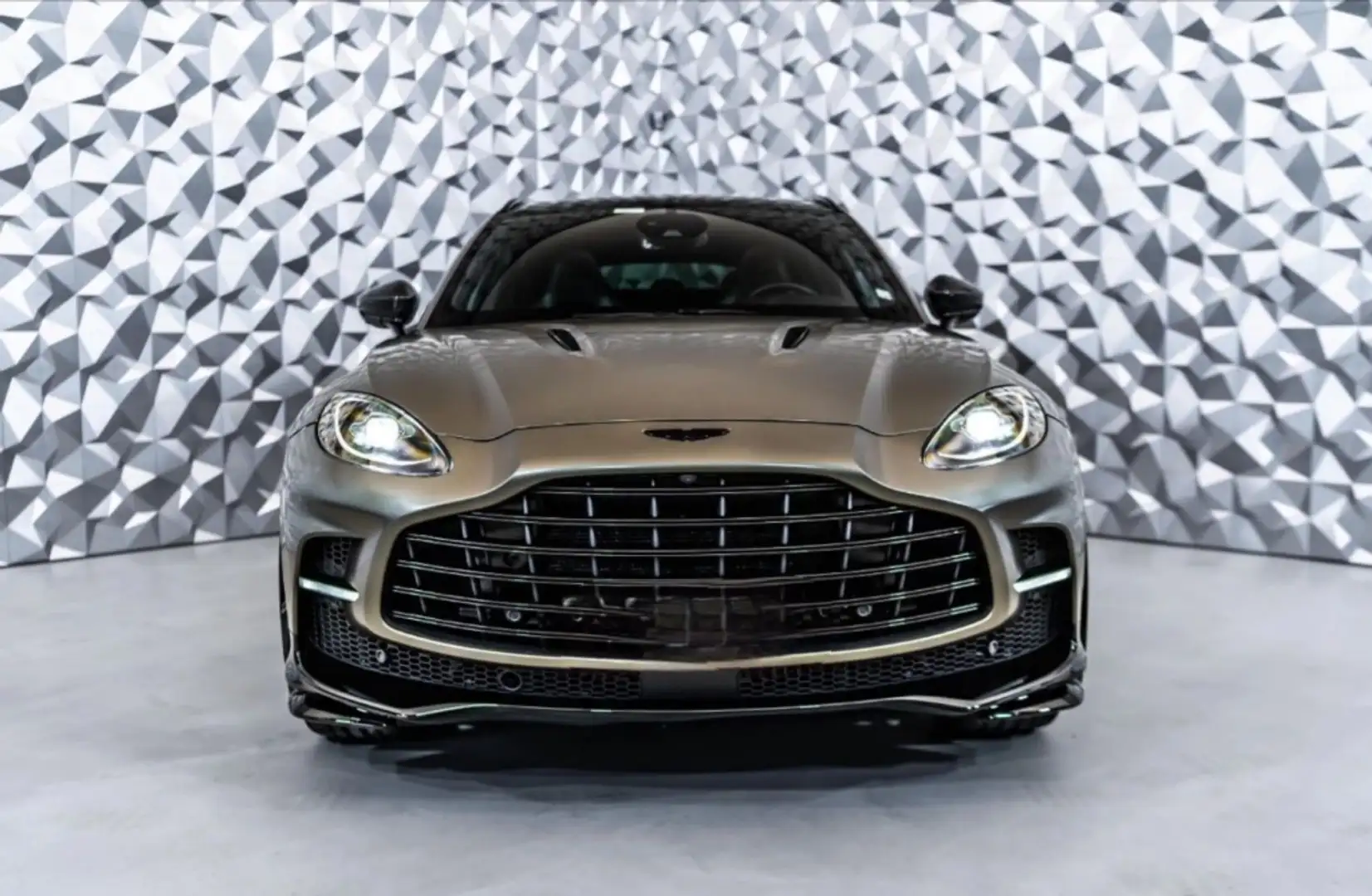 Aston Martin DBX DBX707 Gris - 2