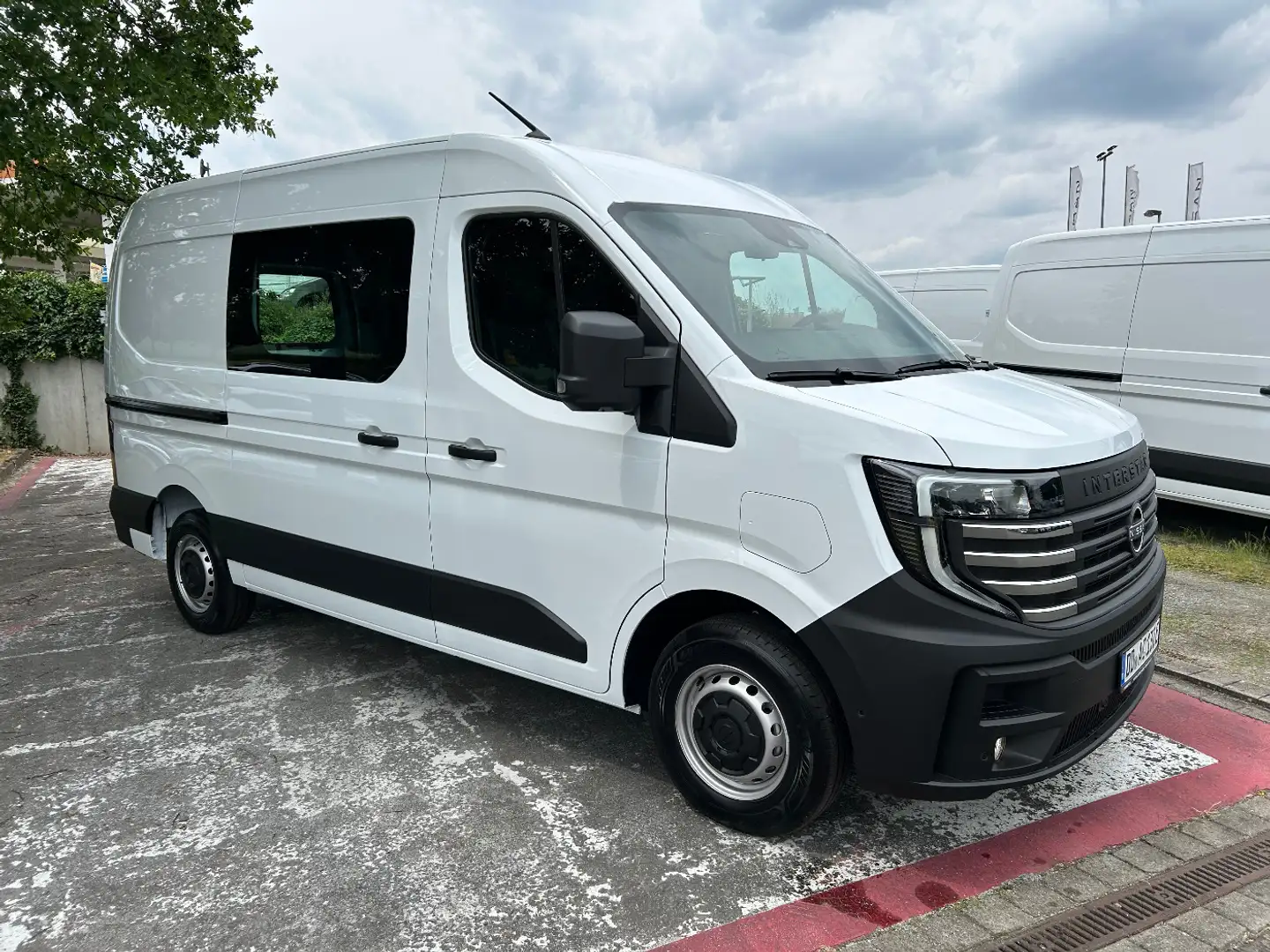 Nissan Interstar EV Kasten 87KWH 35 L2H2 3.5t FWD N-Conne Weiß - 2