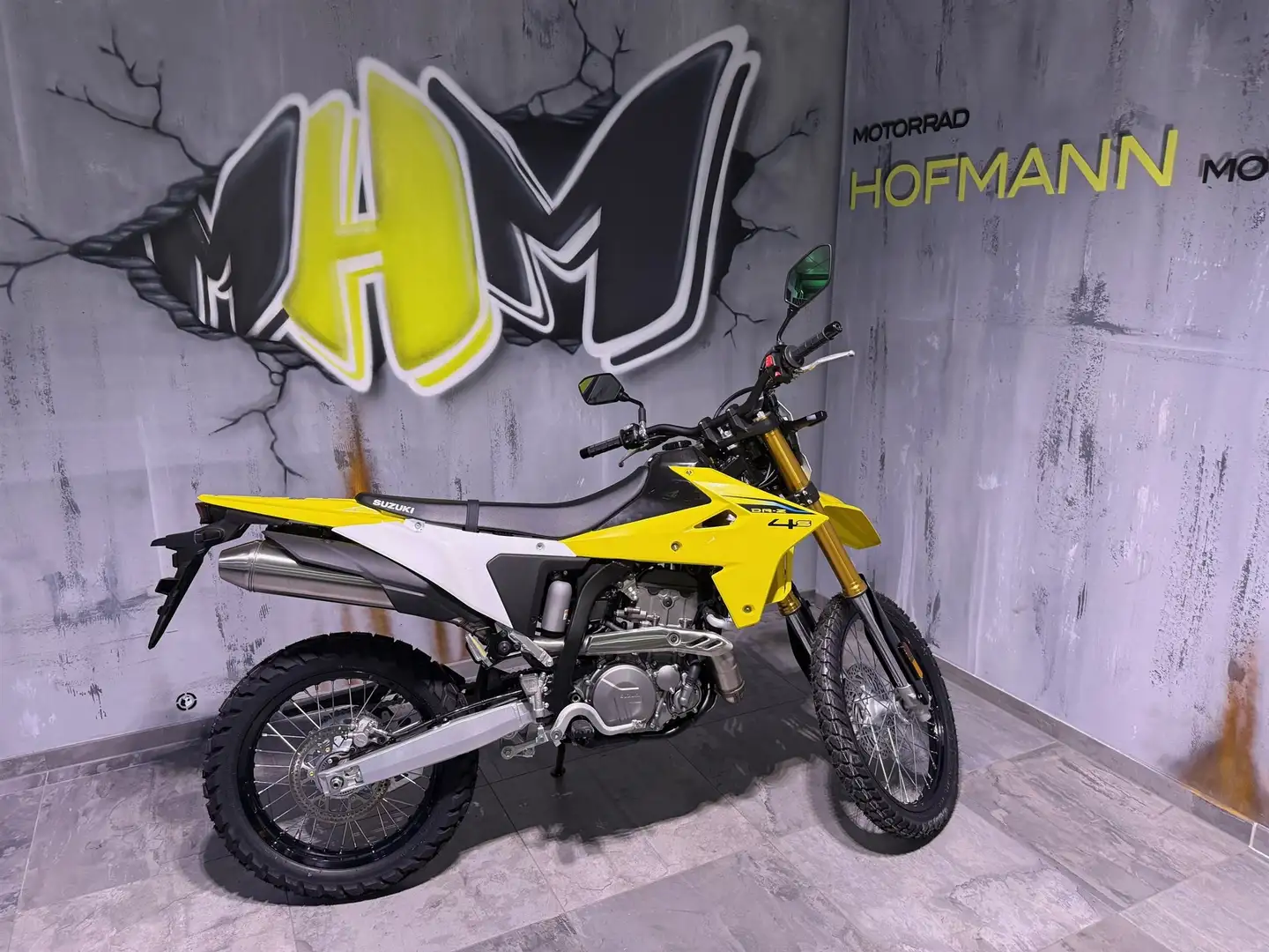 Suzuki DR-Z4S Sofort verfügbar - 1