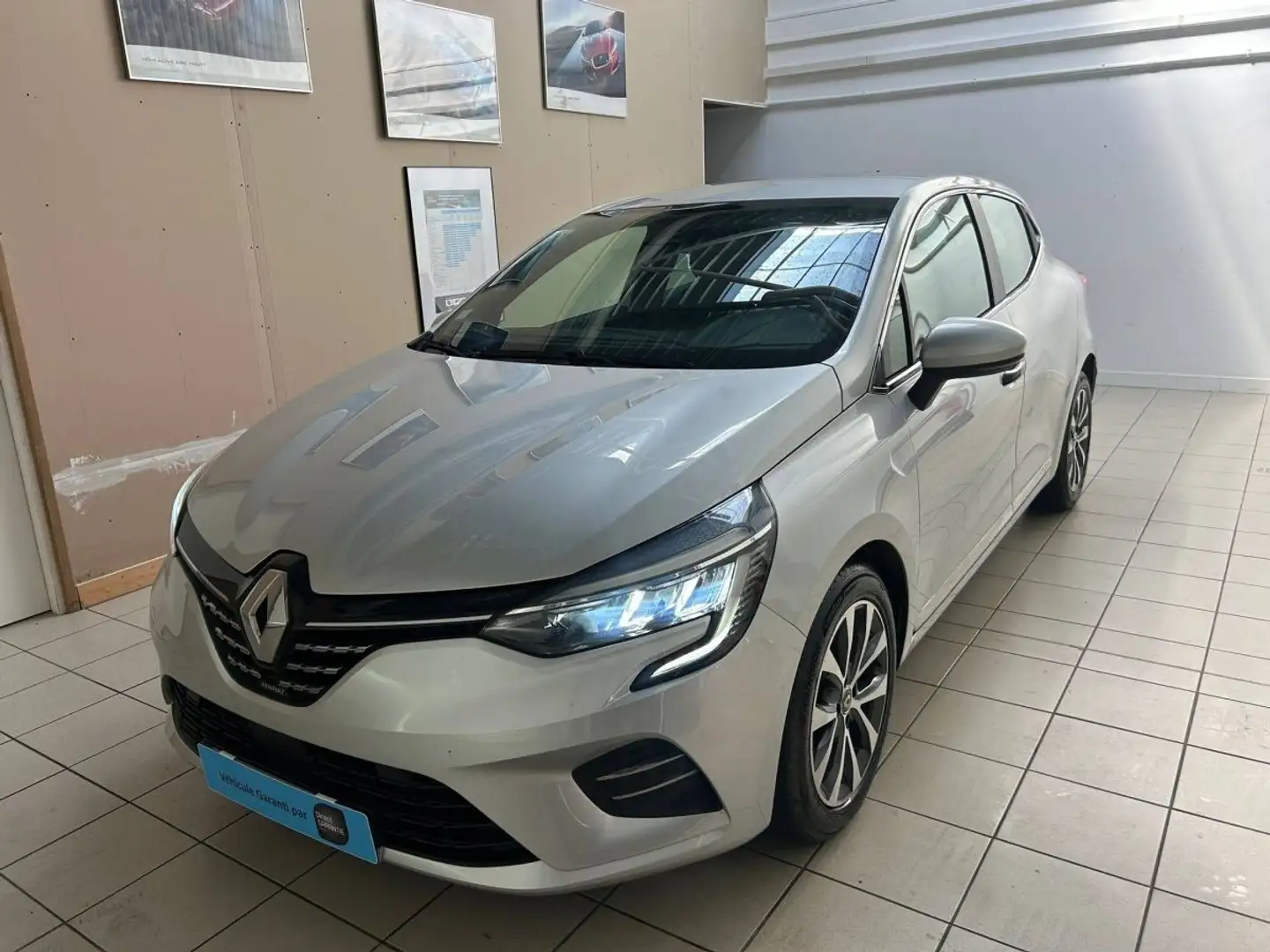 Renault Clio IV 0.9 TCe 90ch energy Intens 5p Gris - 1