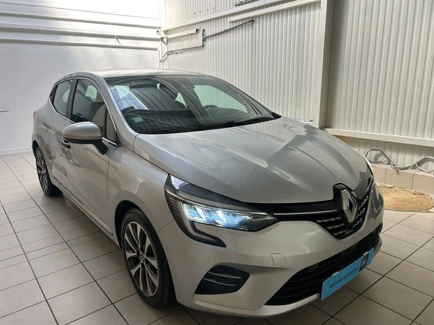 Renault Clio IV 0.9 TCe 90ch energy Intens 5p Gris - 2