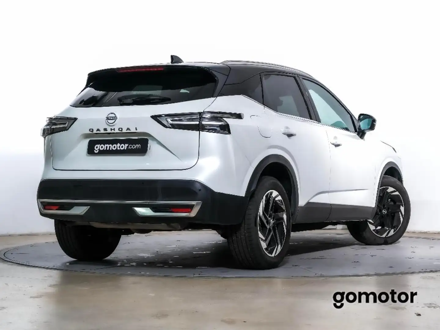 Nissan Qashqai 1.3 DIG-T mHEV 12V N-Connecta 4x2 103kW Wit - 2