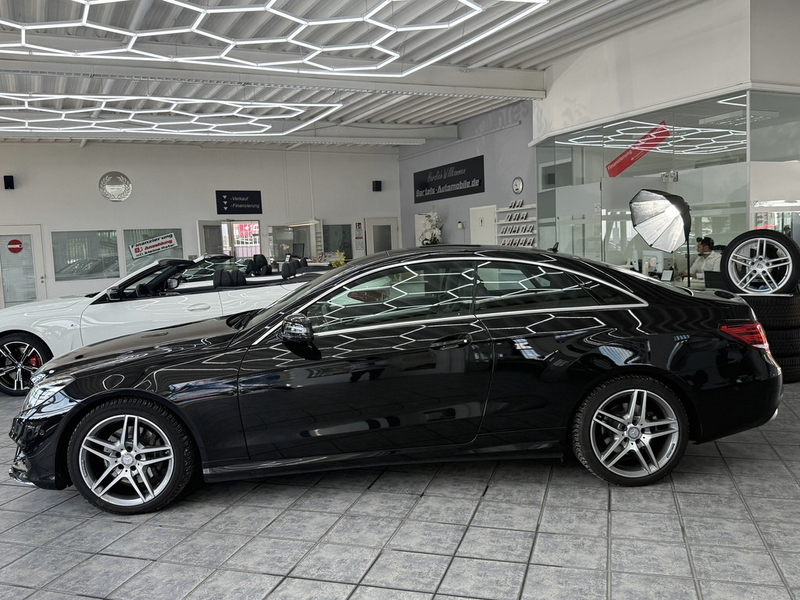 Mercedes-Benz E 350 d Coupe AMG-Line, LED, Standh., Pano, 360° — photo 3