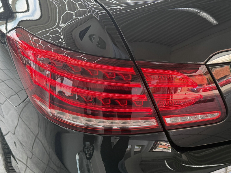 Mercedes-Benz E 350 d Coupe AMG-Line, LED, Standh., Pano, 360° — photo 7