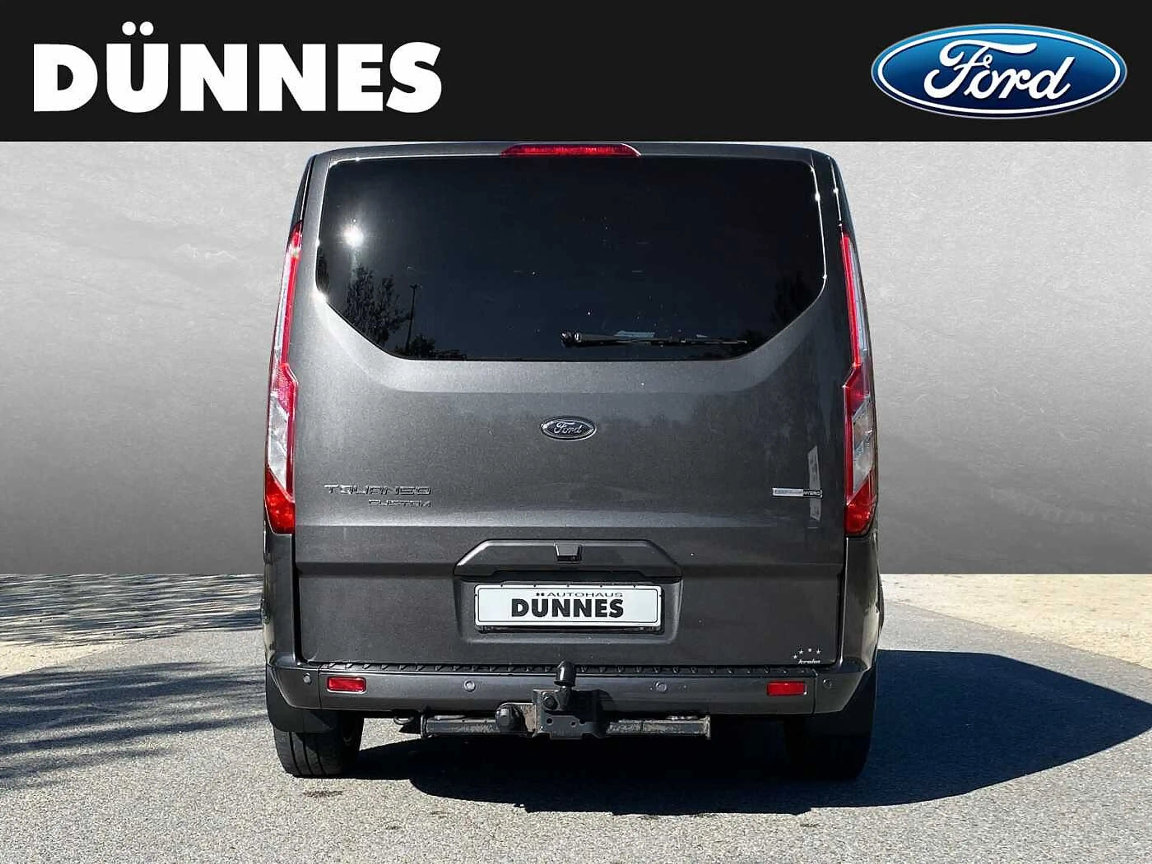 Ford Tourneo Custom Titanium X 320 L1H1 8-Sitzer 2.0l Diesel — photo 7