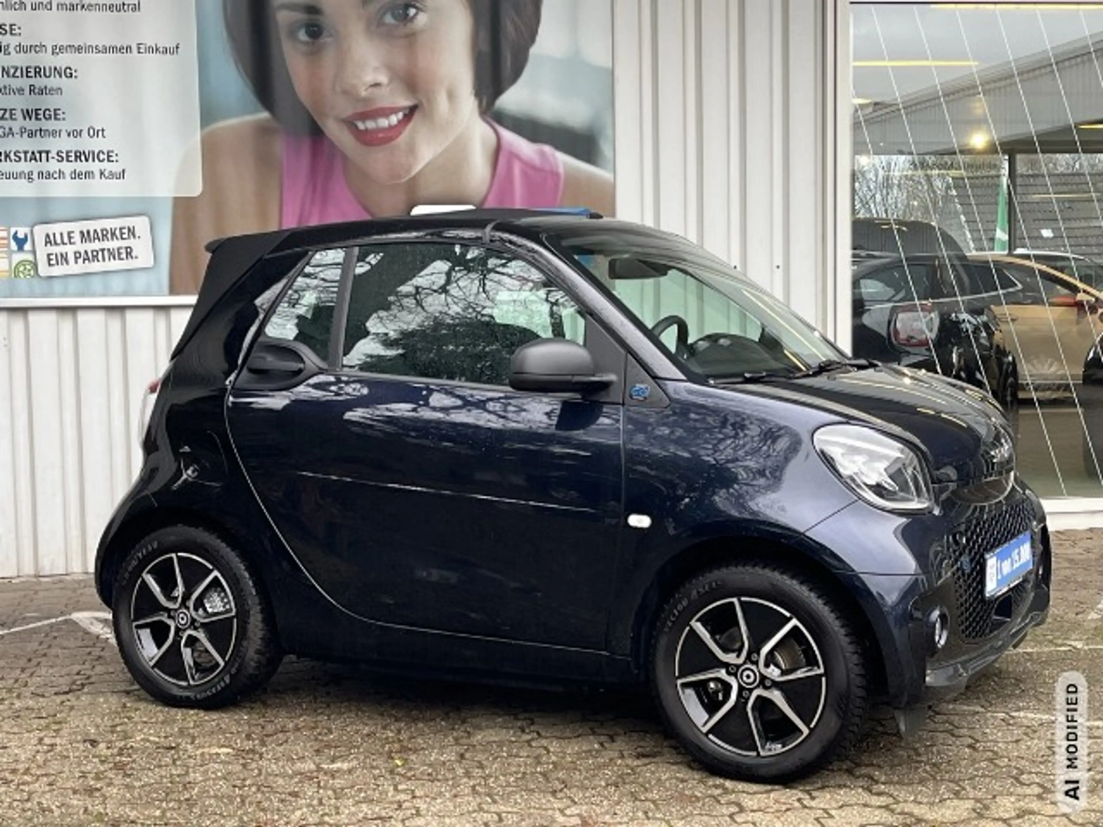 smart forTwo EQ cabrio*EXCLUSIVE*22kW*CAM*MEDIA*ALU*ALLW*LED*SH — photo 3