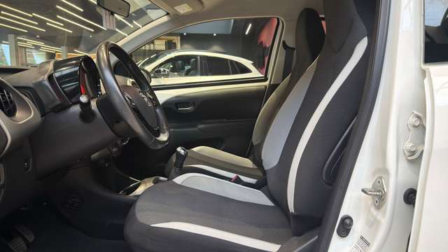 Toyota Aygo — photo 11