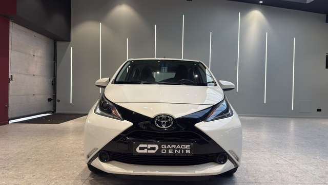 Toyota Aygo — photo 2