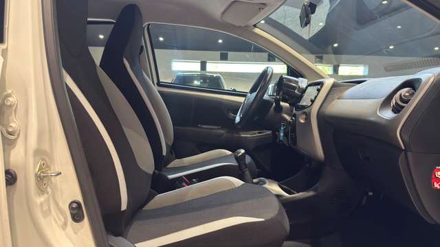 Toyota Aygo — photo 13