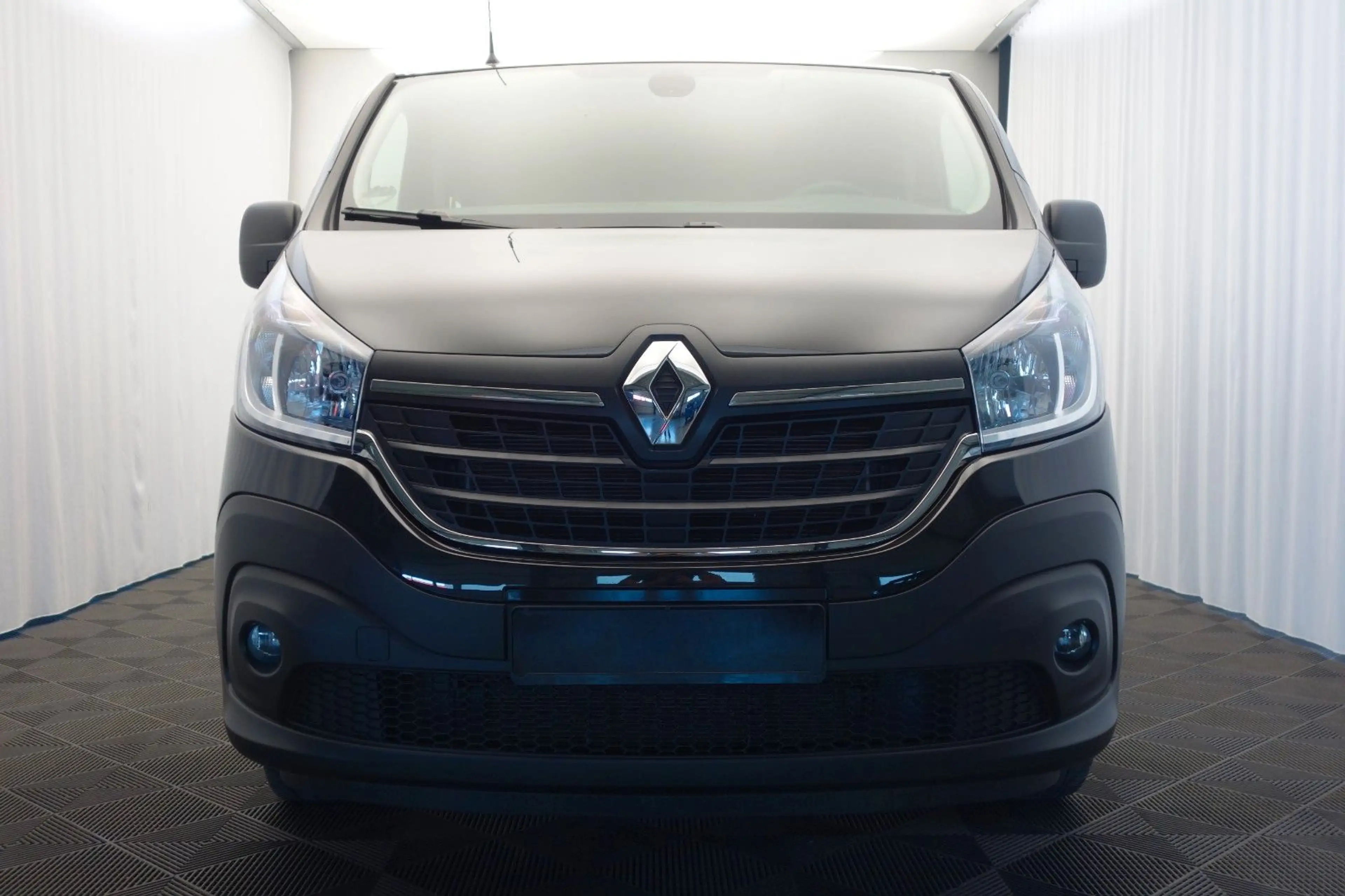 Renault Trafic Doka 3,0t Automatik *6-Sitze, 17.000km* — photo 3