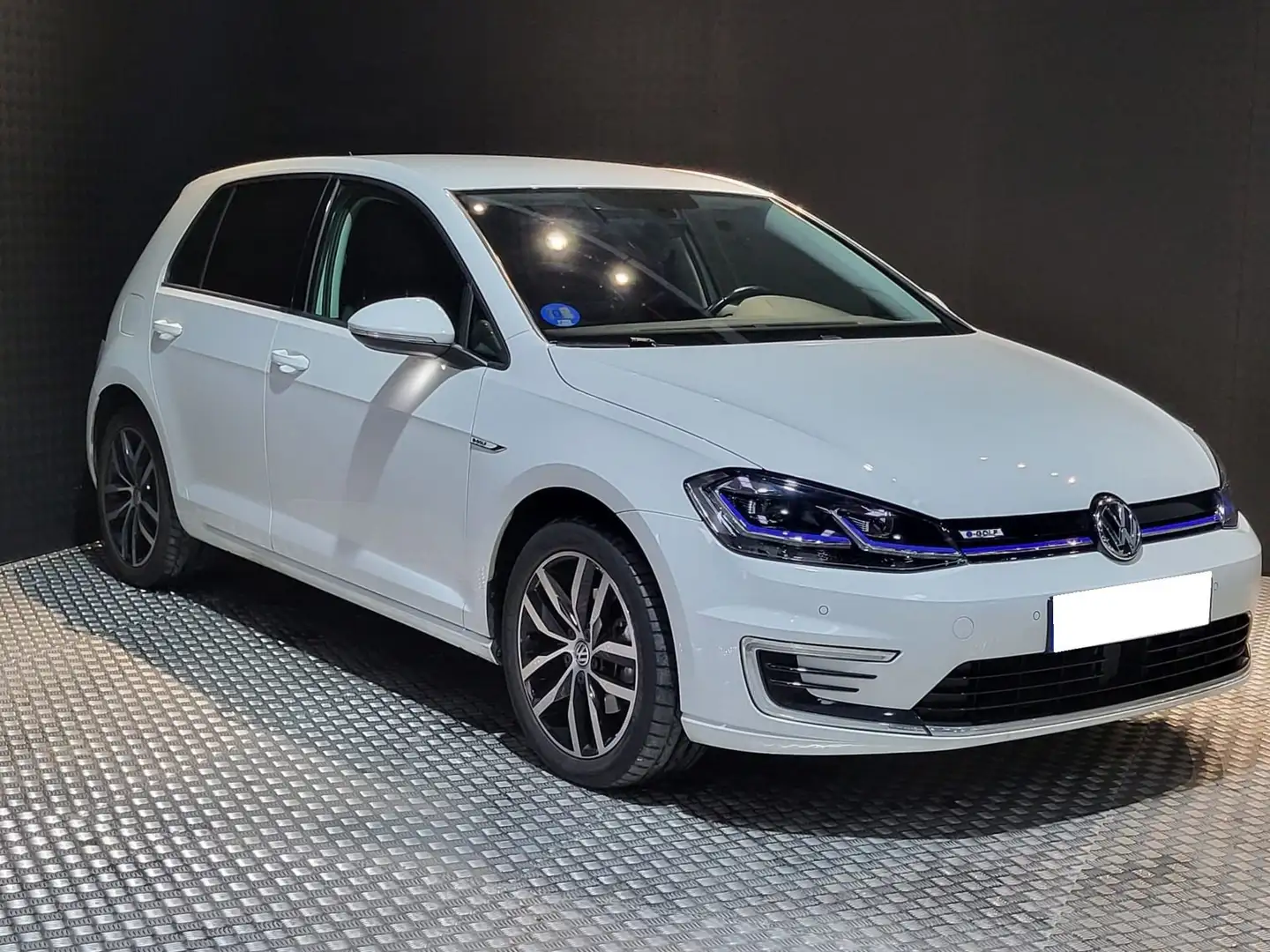 Volkswagen Golf e-Golf ePower Blanco - 2