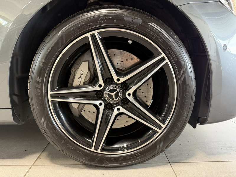 Mercedes-Benz E 300 de Limo AMG Line AHK PANODACH+LED+PDC&KAM++ — photo 9