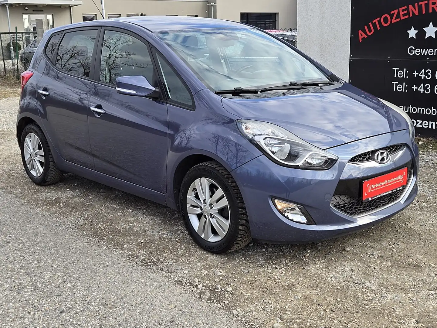 Hyundai iX20 1,6 CVVT Go Aut. 74.000km *Eintausch*Finanzierung* Blau - 1