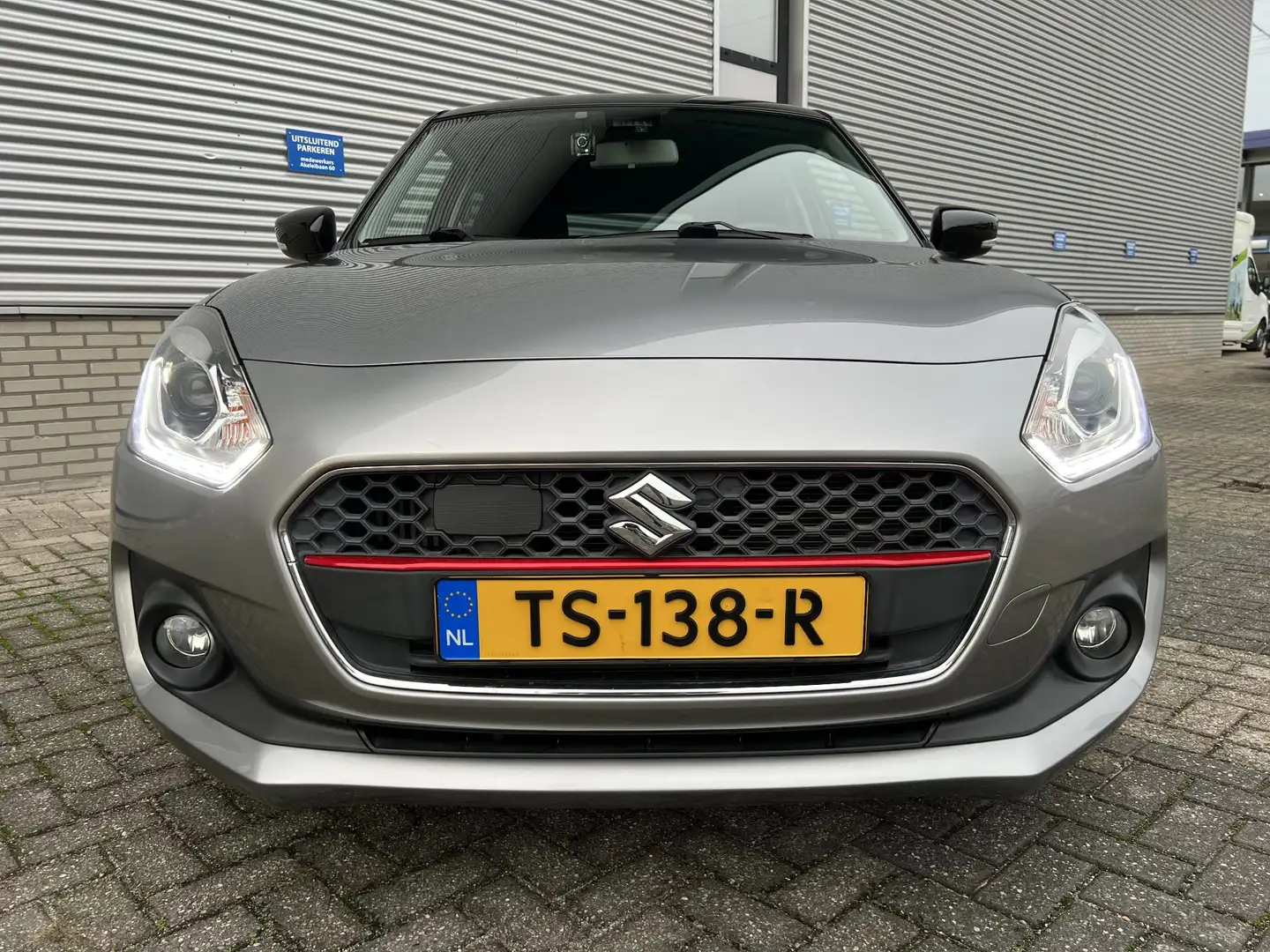 Suzuki Swift 1.0 Stijl Automaat | NL auto | Trekhaak | Climate Gris - 2