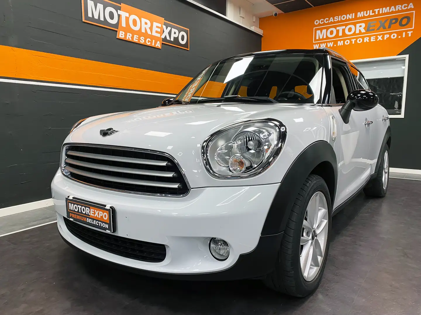 MINI Cooper D Countryman 1.6 112 Cv Hype Euro 6 Blanco - 1