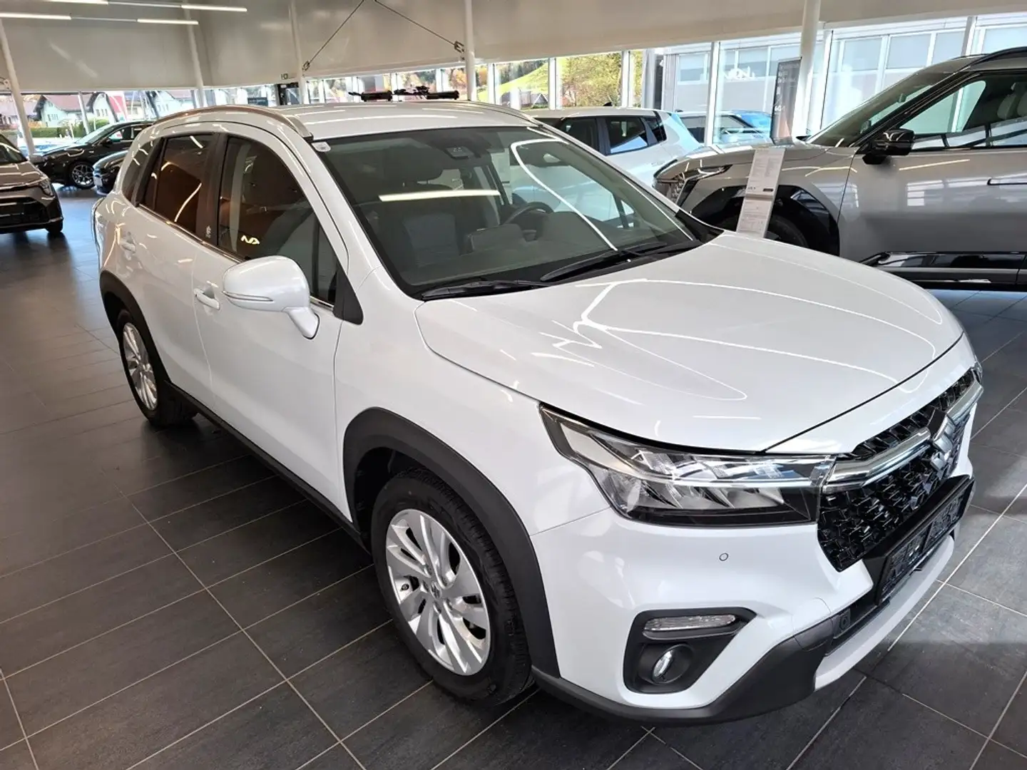 Suzuki S-Cross 1,4 GL+ DITC Hybrid ALLGRIP shine Blanc - 2