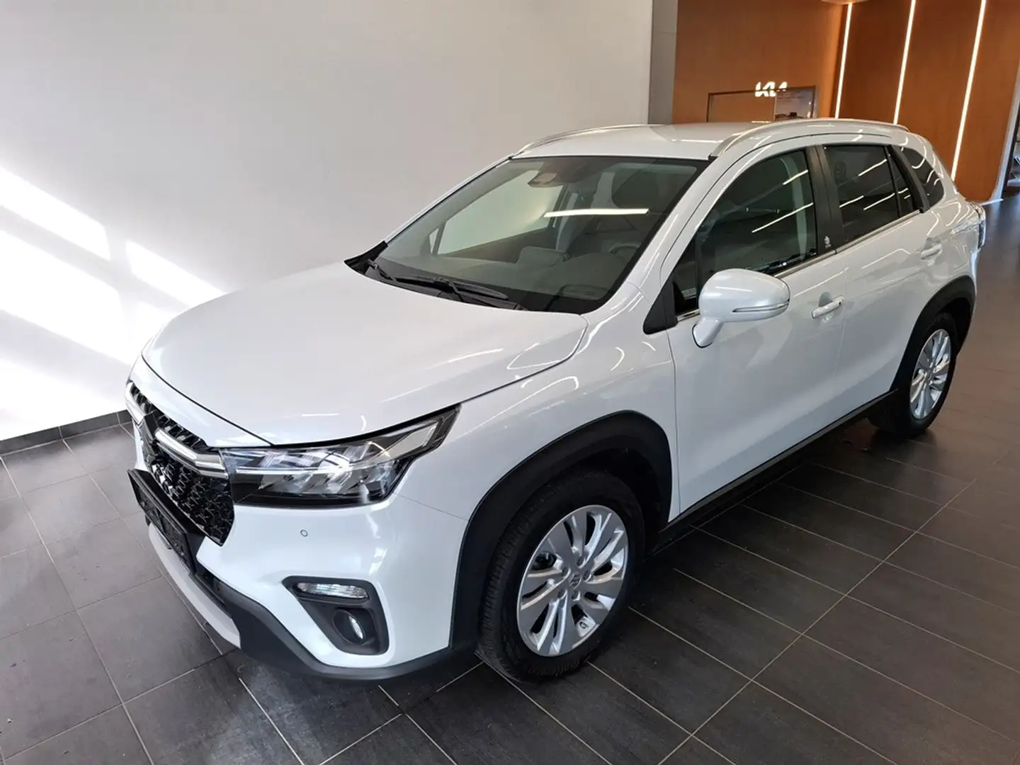 Suzuki S-Cross Allrad 1,4 GL+ DITC Hybrid ALLGRIP shine Weiß - 1