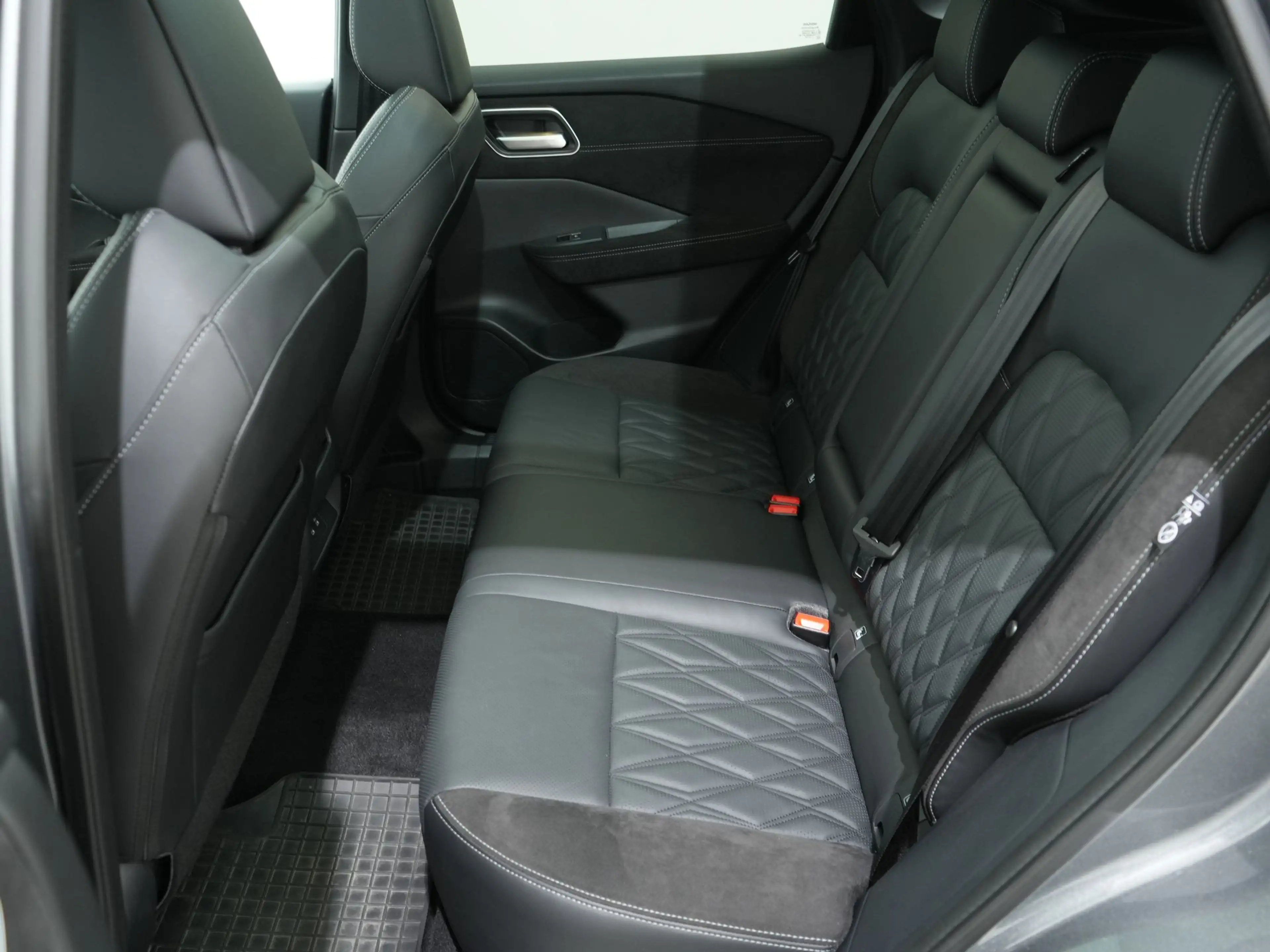 Nissan Qashqai 1.3 MHEV 158PK XTRONIC TEKNA PLUS | Panoramadak | — photo 40