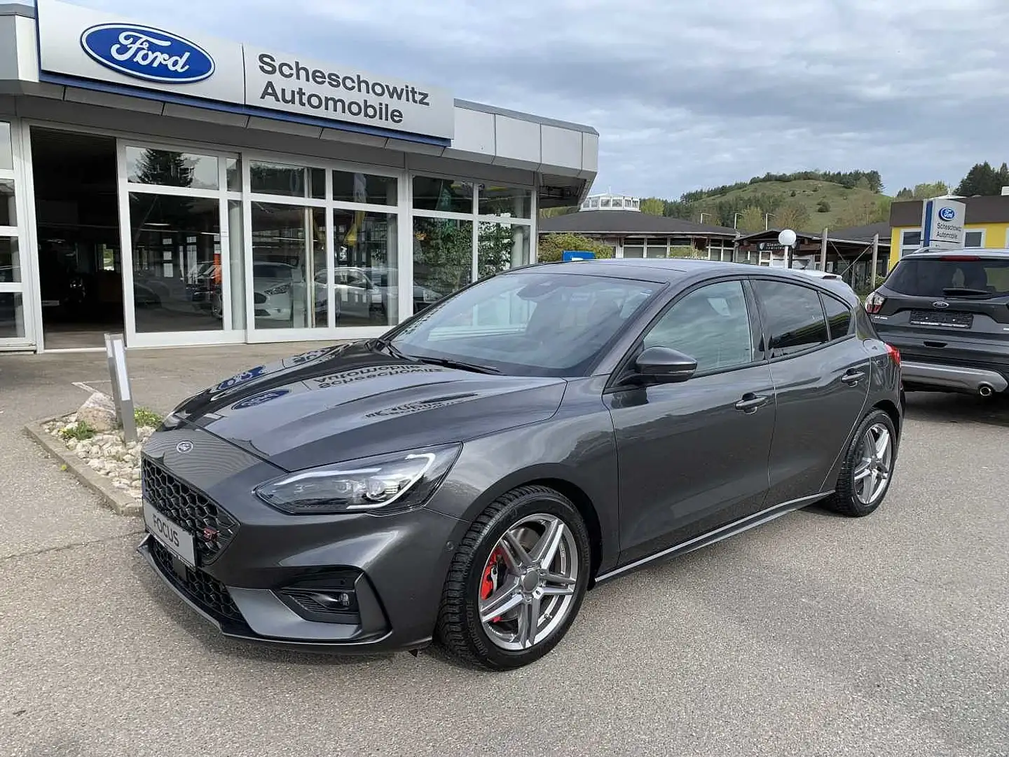 Ford Focus ST Styling-Paket Panoramadach Grijs - 1