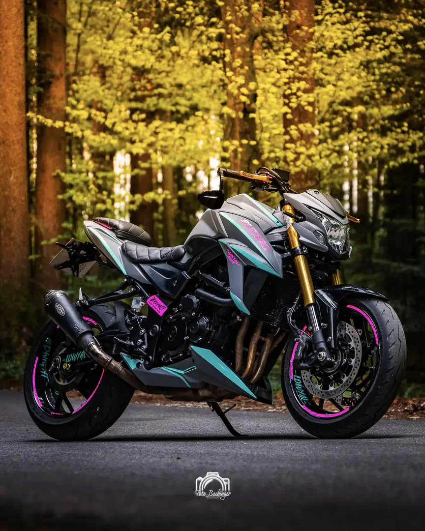 Suzuki GSX-S 750 - 1