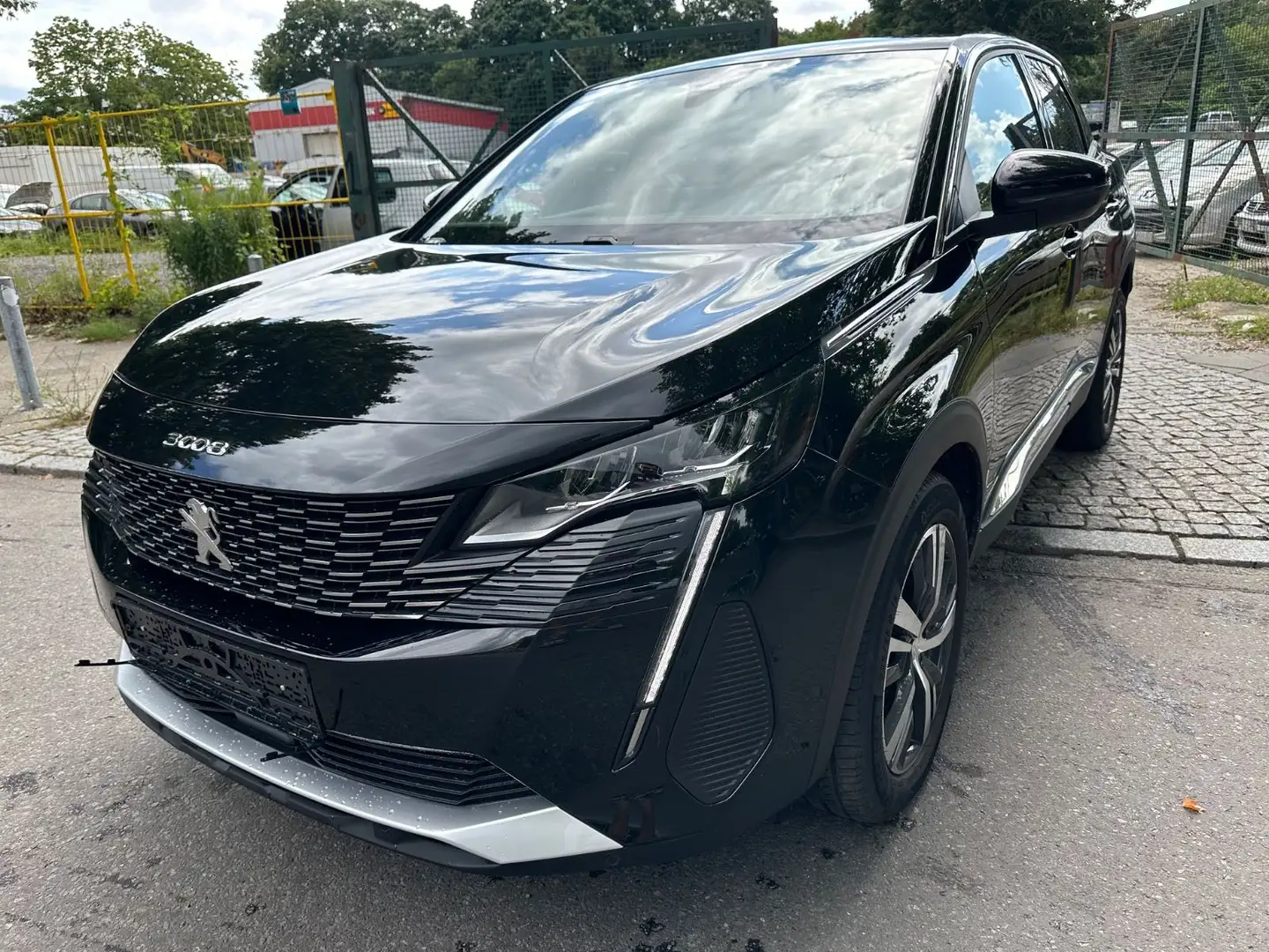 Peugeot 3008 Allure Pack Schwarz - 2