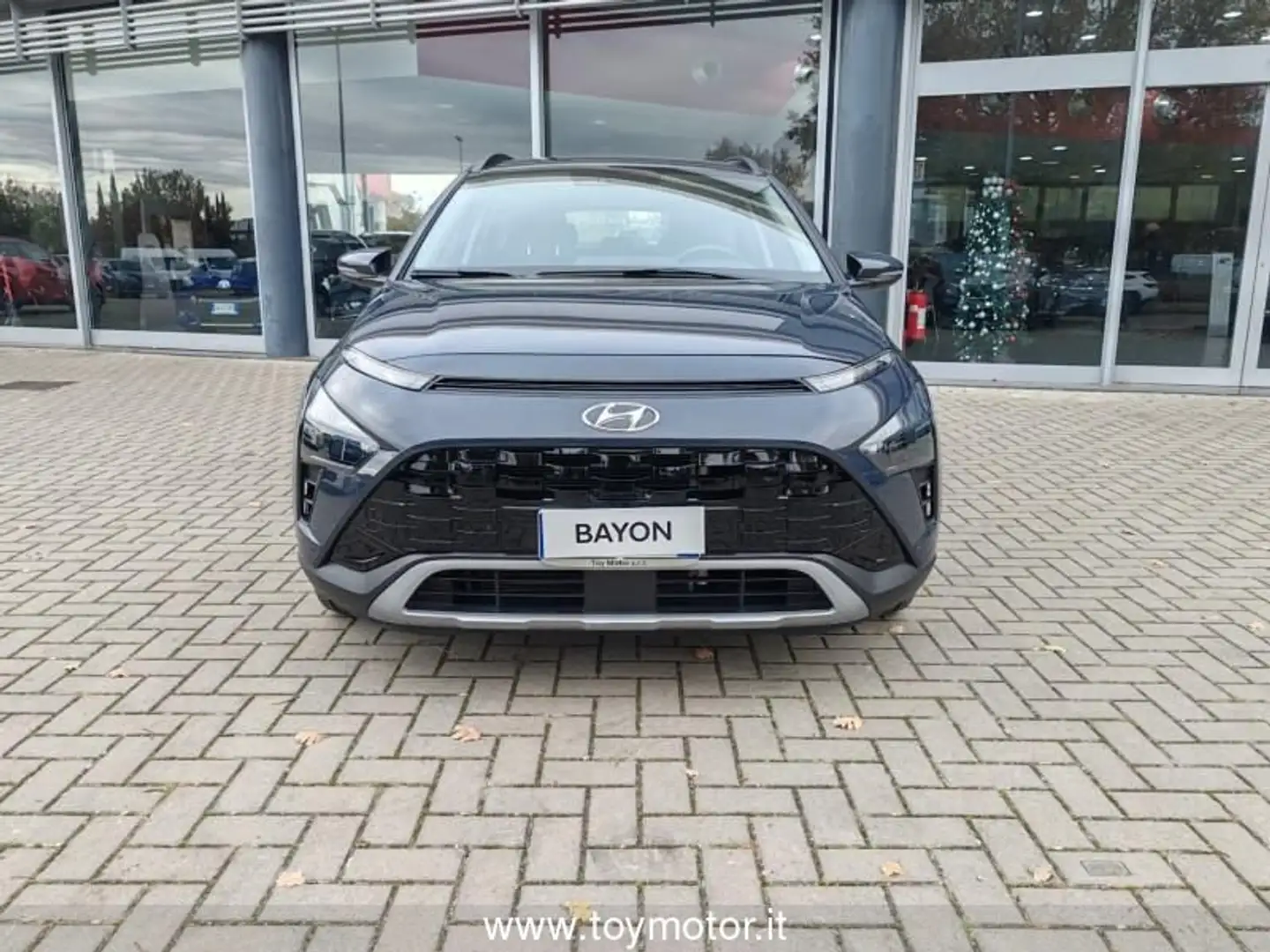 Hyundai BAYON 1.0 T-GDI Hybrid 48V iMT XLine Gris - 2