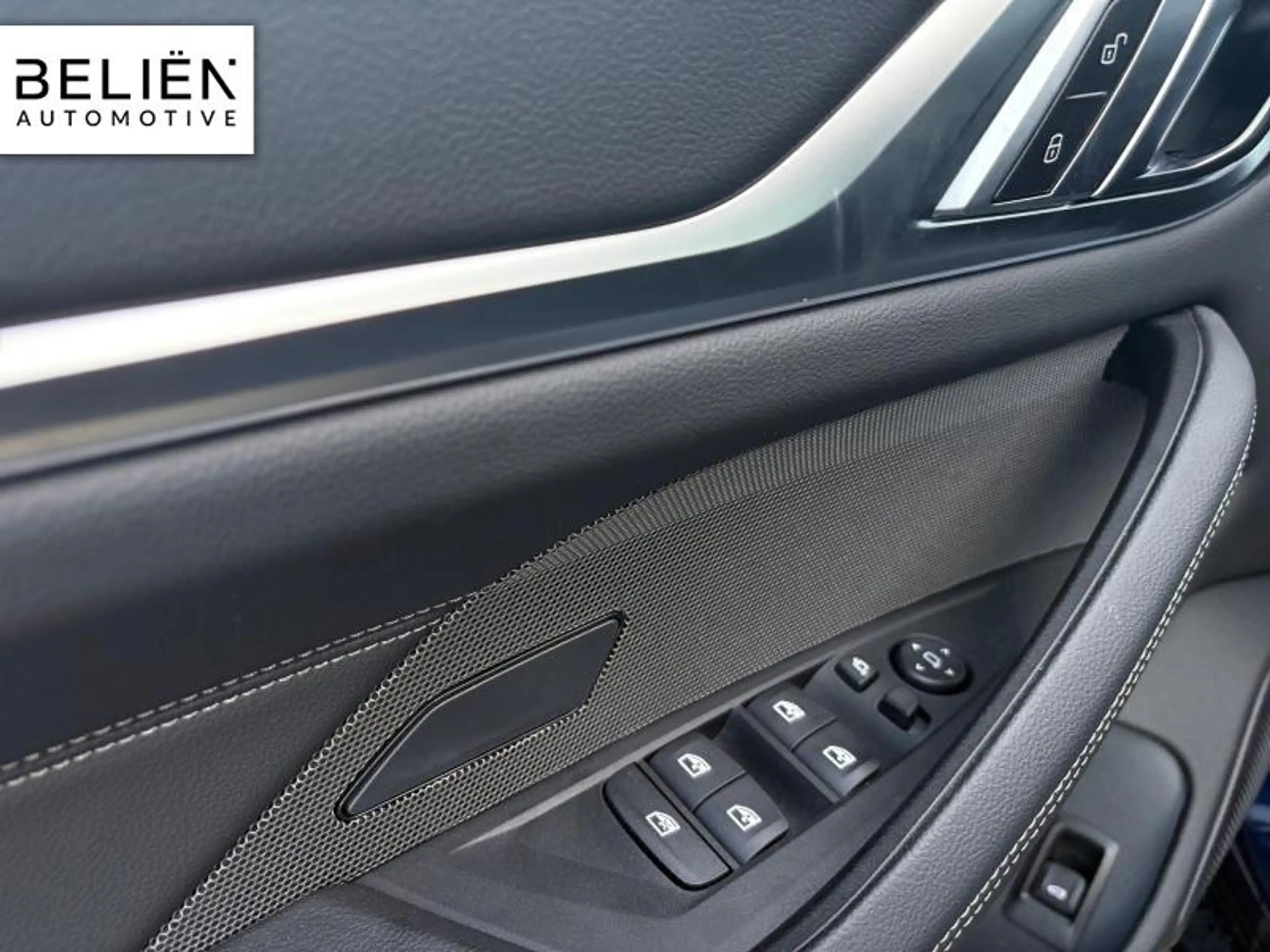 BMW i4 Gran Coupé M Sport Pro — photo 14