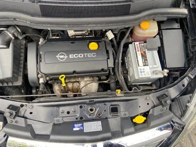Opel Zafira view 20