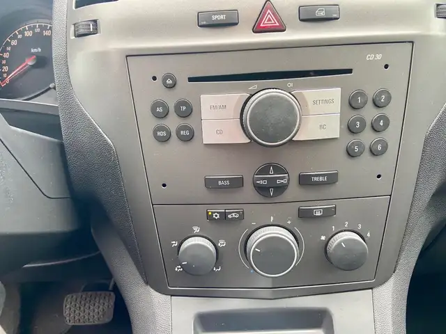Opel Zafira view 13
