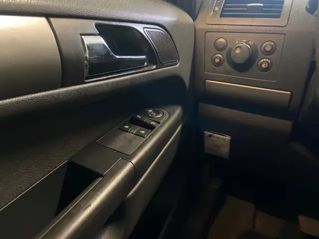 Opel Zafira view 14