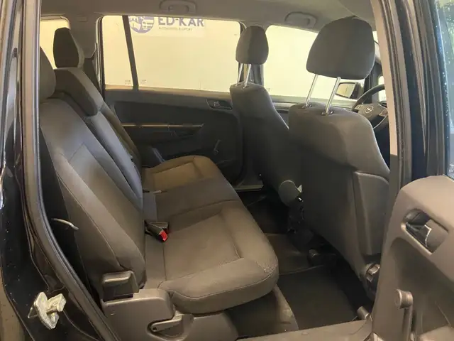 Opel Zafira view 11