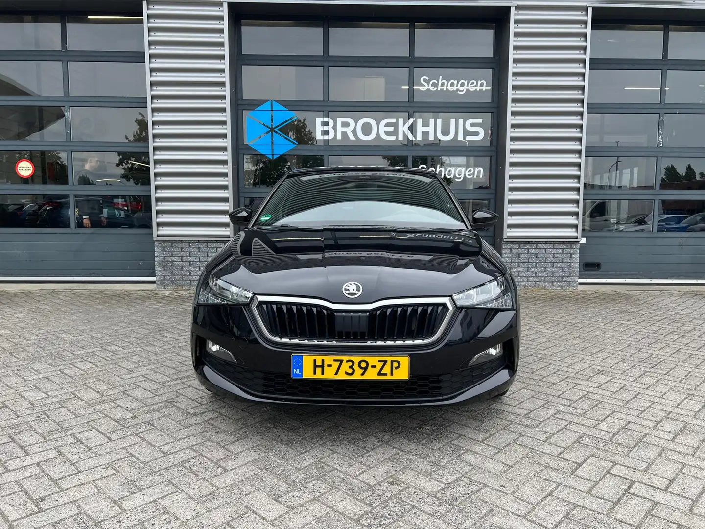 Skoda Scala 1.5 TSI 150 pk Sport Business 7-DSG | Trekhaak | A Noir - 2